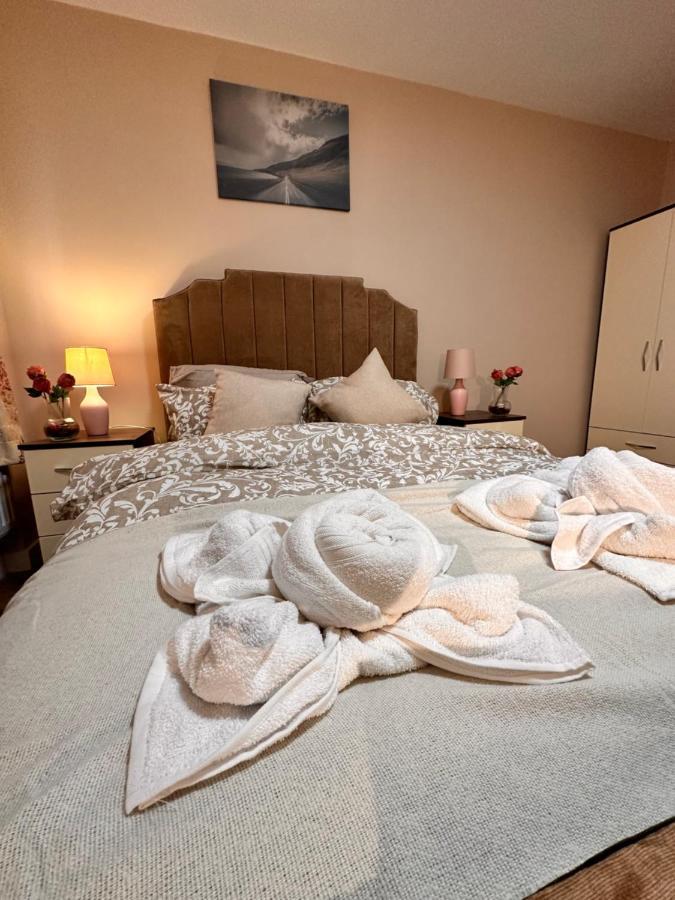 Canary Wharf Single Double And En-Suite Rooms London Eksteriør bilde