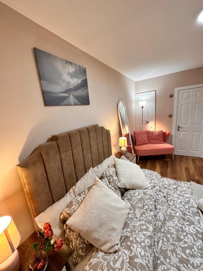 Canary Wharf Single Double And En-Suite Rooms London Eksteriør bilde