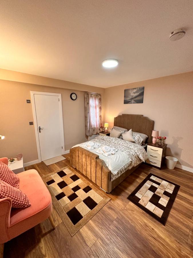 Canary Wharf Single Double And En-Suite Rooms London Eksteriør bilde