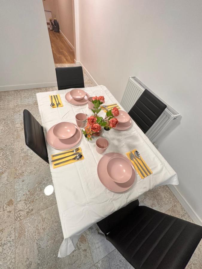 Canary Wharf Single Double And En-Suite Rooms London Eksteriør bilde