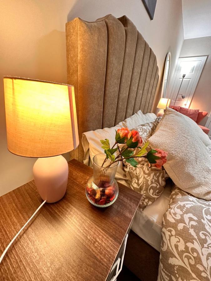 Canary Wharf Single Double And En-Suite Rooms London Eksteriør bilde